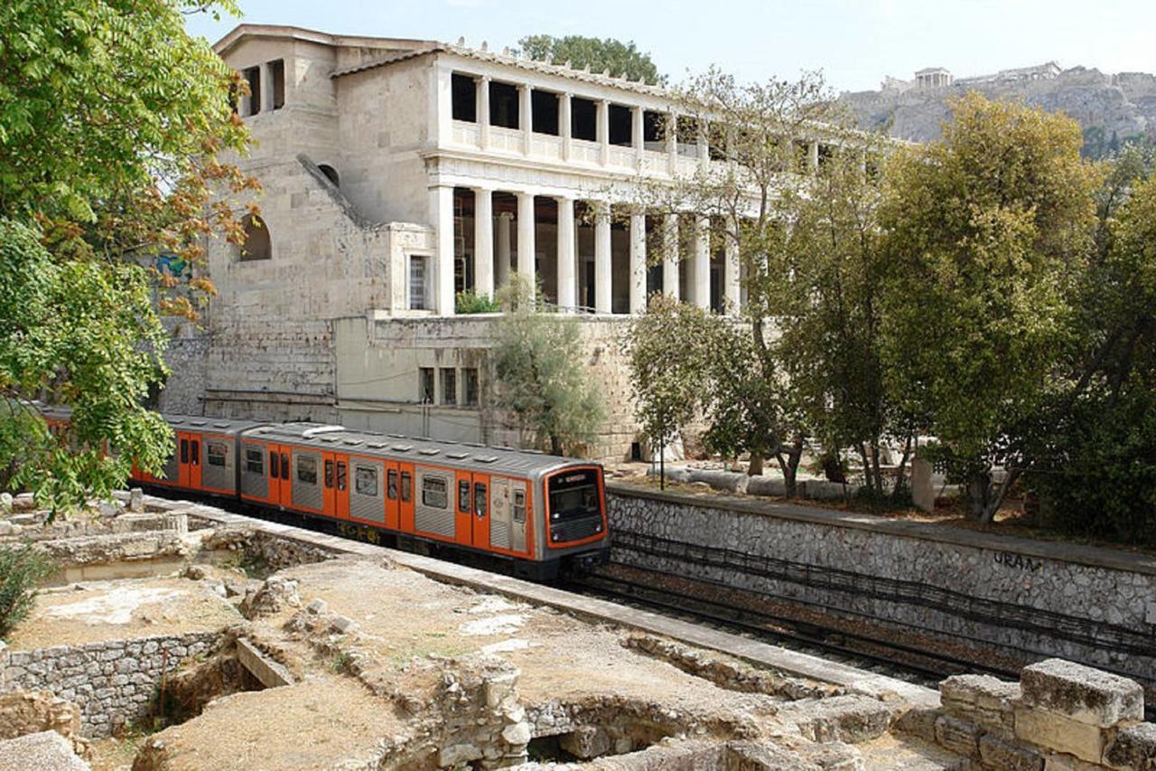 Pale Coloured Apt In Athens Historic Centre 외부 사진