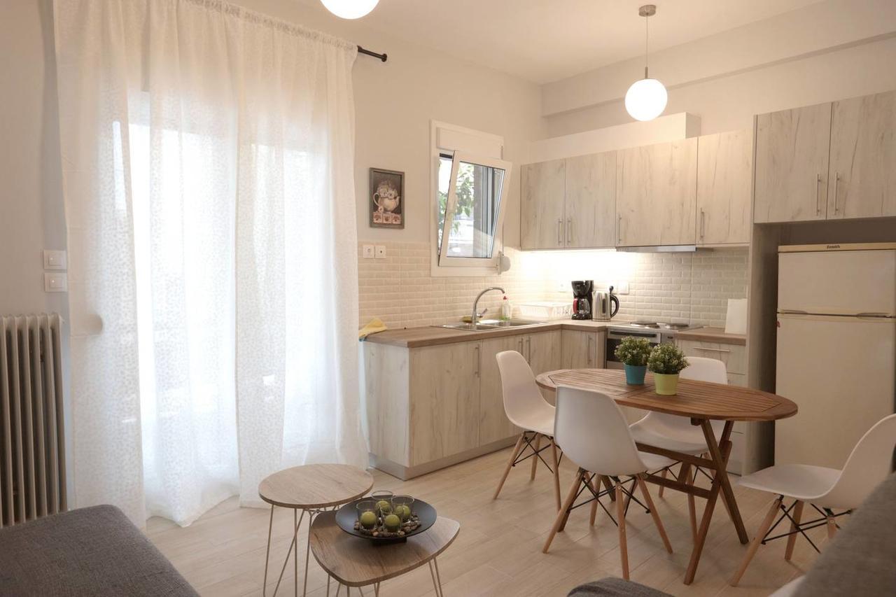 Pale Coloured Apt In Athens Historic Centre 외부 사진