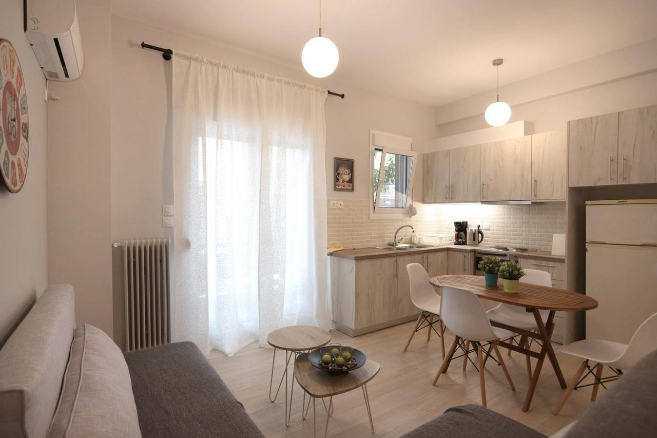 Pale Coloured Apt In Athens Historic Centre 외부 사진