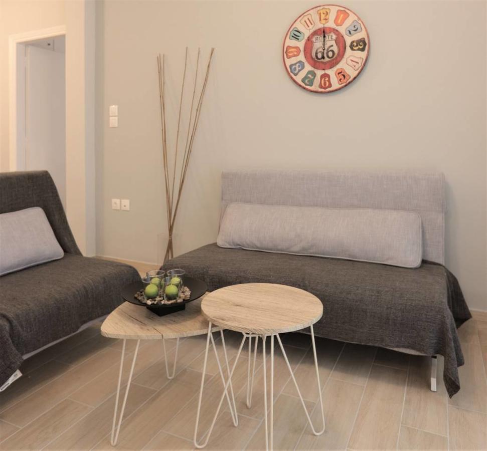 Pale Coloured Apt In Athens Historic Centre 외부 사진